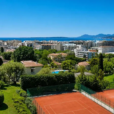 Vue Sublime - Piscine & Activites Sur Place 公寓 胡安莱潘